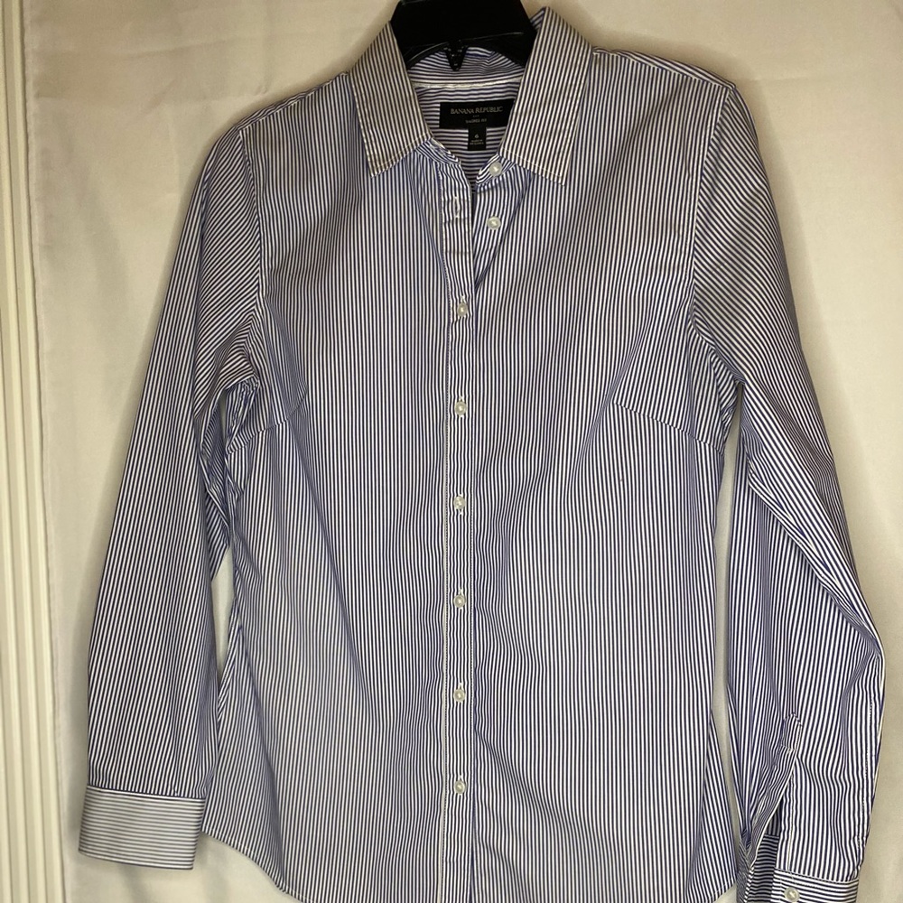 Banana Republic button down shirt
